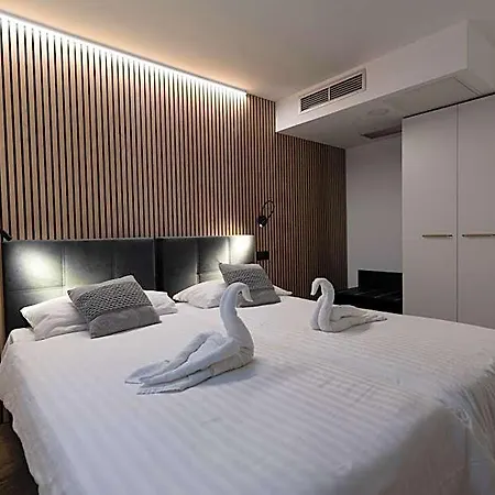 Rezidenca Ortus 3*